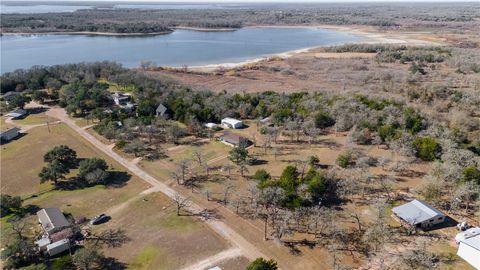 Tiny photo for 508 Lakeview Street, Somerville, TX 77879 (MLS # 26000814)