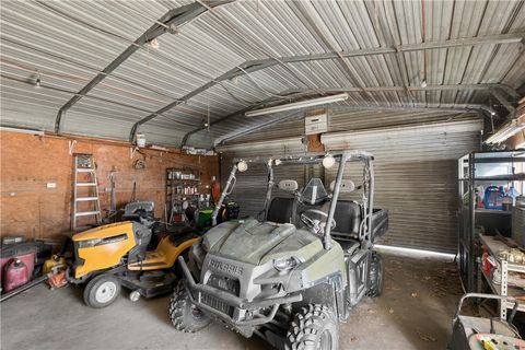 Tiny photo for 508 Lakeview Street, Somerville, TX 77879 (MLS # 26000814)