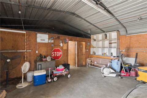 Tiny photo for 508 Lakeview Street, Somerville, TX 77879 (MLS # 26000814)