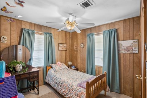 Tiny photo for 508 Lakeview Street, Somerville, TX 77879 (MLS # 26000814)