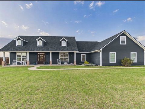 Tiny photo for 831 Mimosa Lane, Franklin, TX 77856 (MLS # 26002940)