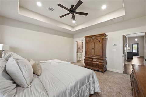 Tiny photo for 2618 Portland Avenue, College Station, TX 77845 (MLS # 26003397)