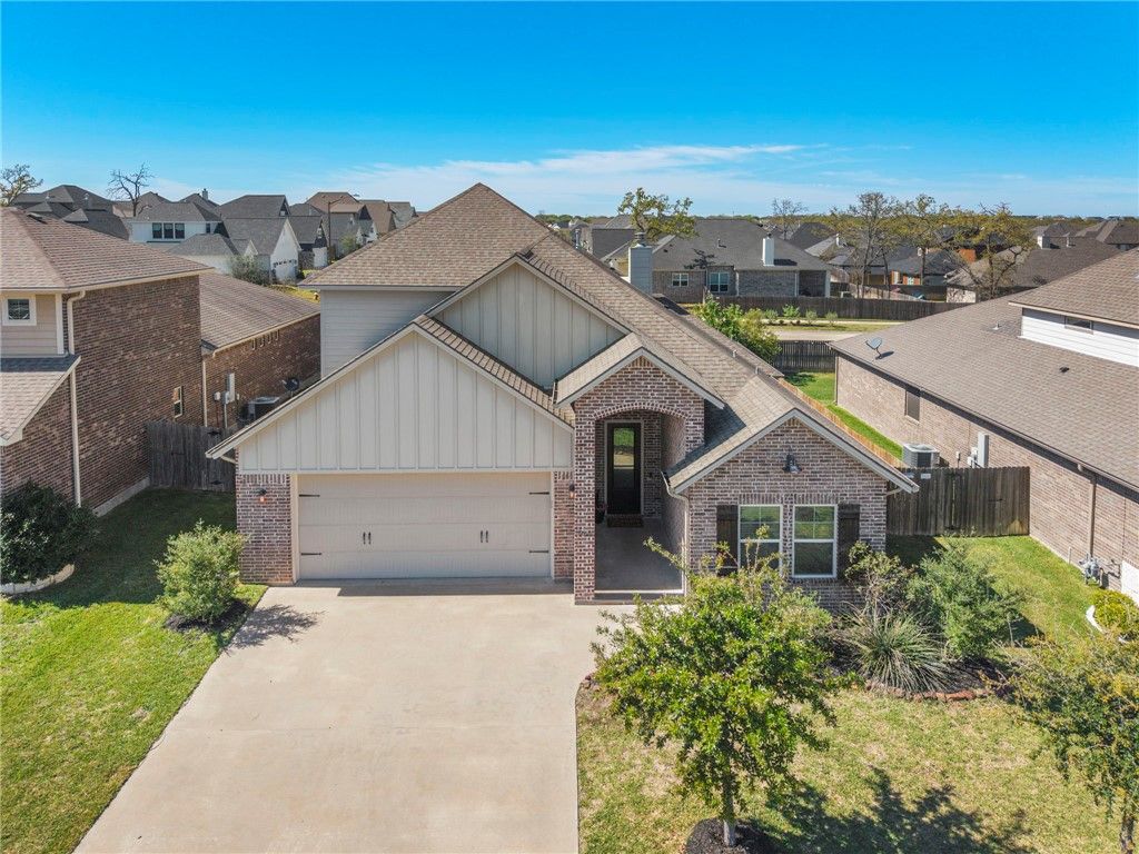 Photo of 2618 Portland Avenue, College Station, TX 77845 (MLS # 26003397)