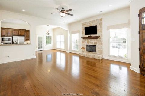 Tiny photo for 2124 Chestnut Oak Circle, College Station, TX 77845 (MLS # 26002215)
