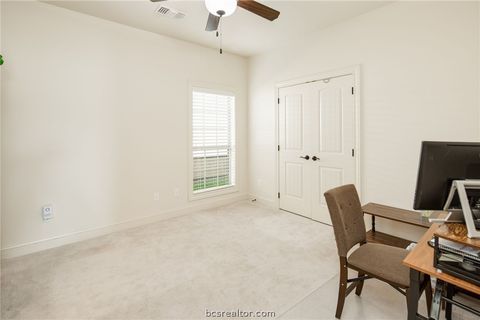 Tiny photo for 2124 Chestnut Oak Circle, College Station, TX 77845 (MLS # 26002215)