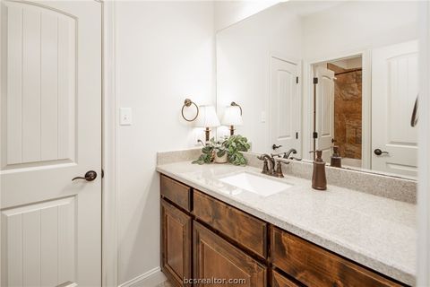 Tiny photo for 2124 Chestnut Oak Circle, College Station, TX 77845 (MLS # 26002215)