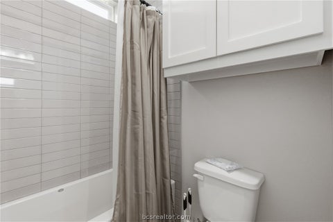 Tiny photo for 6477 Ridgeview Estates Lane, Bryan, TX 77808 (MLS # 26008685)