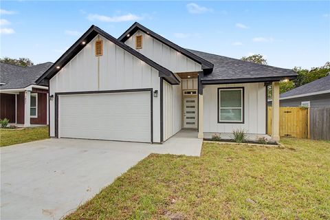 Photo of 1403 Rochester Street, Bryan, TX 77803 (MLS # 26009508)