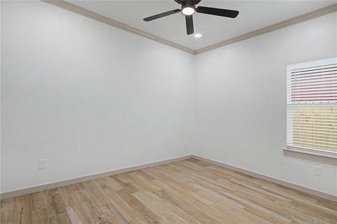 Tiny photo for 1403 Rochester Street, Bryan, TX 77803 (MLS # 26009508)