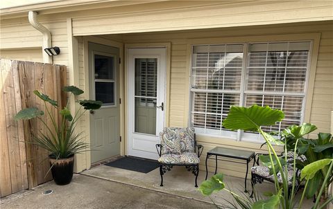 Tiny photo for 1506 Bennett Street, Bryan, TX 77802 (MLS # 26001440)