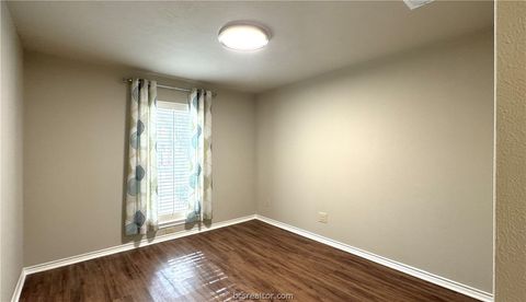 Tiny photo for 1506 Bennett Street, Bryan, TX 77802 (MLS # 26001440)