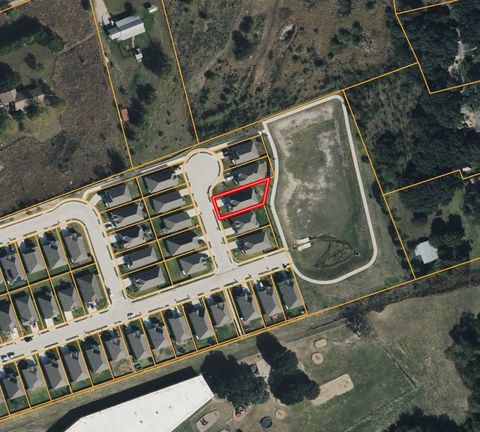 Tiny photo for 1504 McKinney Court Ct, Brenham, TX 77833 (MLS # 26003802)