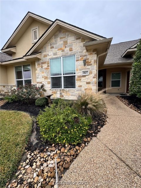 Photo of 3807 Silverthorne Lane Lane, College Station, TX 77845 (MLS # 25012905)