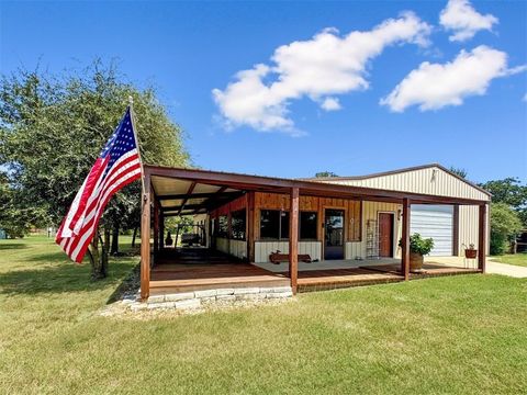 1786 CR 348 Loop Gause TX 77857