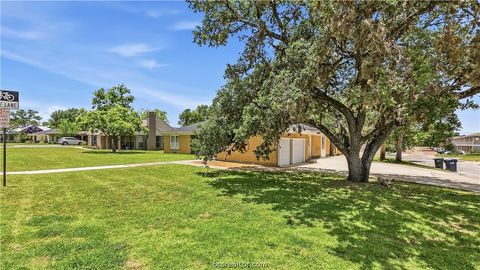 Tiny photo for 413 Walton Drive, College Station, TX 77840 (MLS # 26007426)