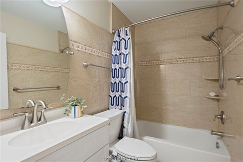 Tiny photo for 1725 Harvey Mitchell Parkway S PKWY #512, College Station, TX 77840 (MLS # 26011452)