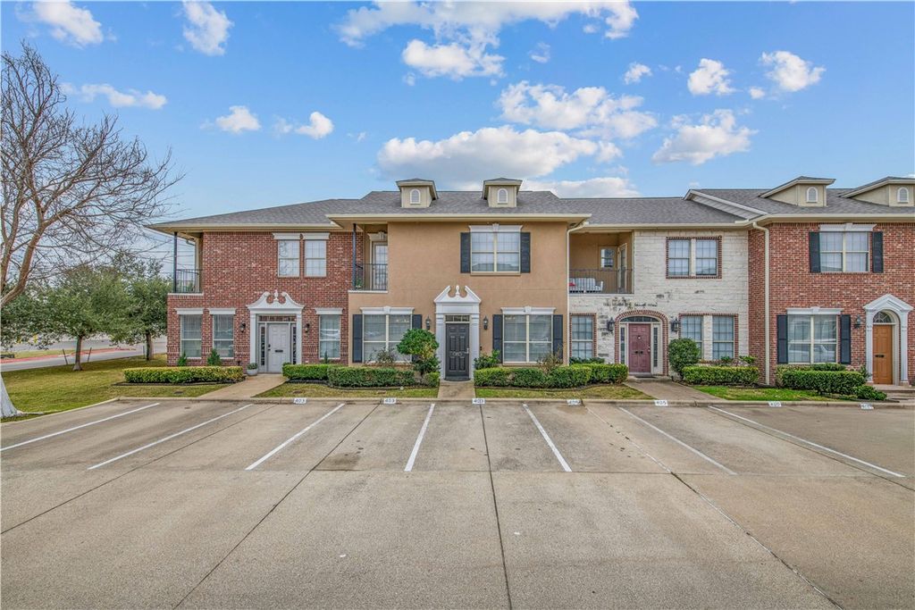 Photo of 403 Forest Drive, College Station, TX 77840 (MLS # 26001562)