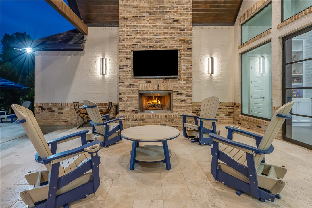 1411 Royal Adelade Drive