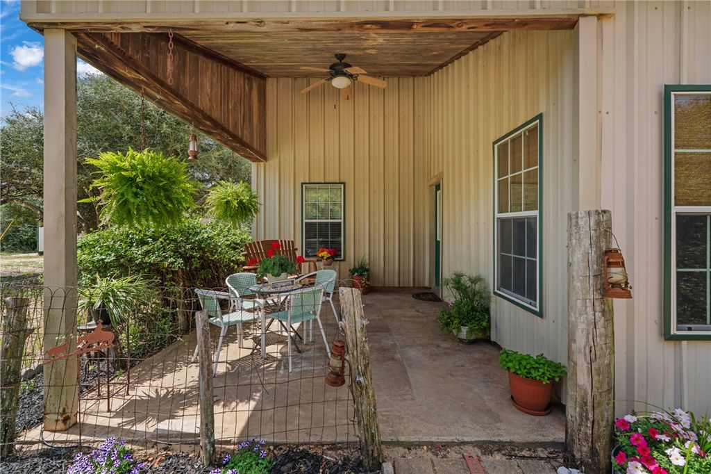 Photo of 10996 County Road 311, Rockdale, TX 76567 (MLS # 26005370)