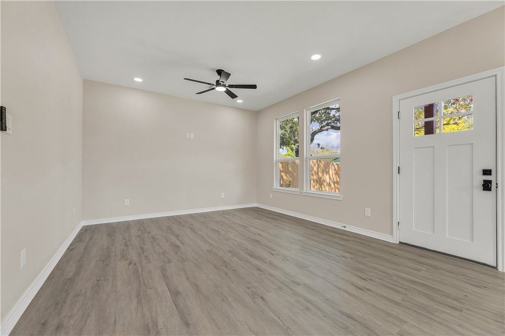 Photo of 2903 Woodknoll Drive, Bryan, TX 77803 (MLS # 25012047)