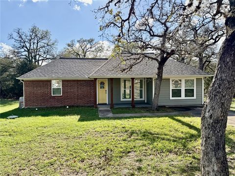 Tiny photo for 712 Tanglewood Drive, Somerville, TX 77879 (MLS # 26003048)
