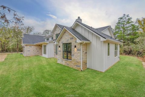 Tiny photo for 4334 Berkshire, Franklin, TX 77856 (MLS # 26006327)