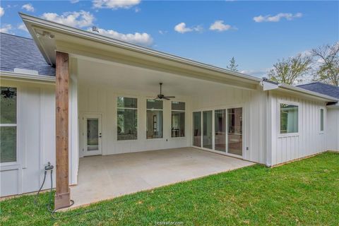 Tiny photo for 4334 Berkshire, Franklin, TX 77856 (MLS # 26006327)