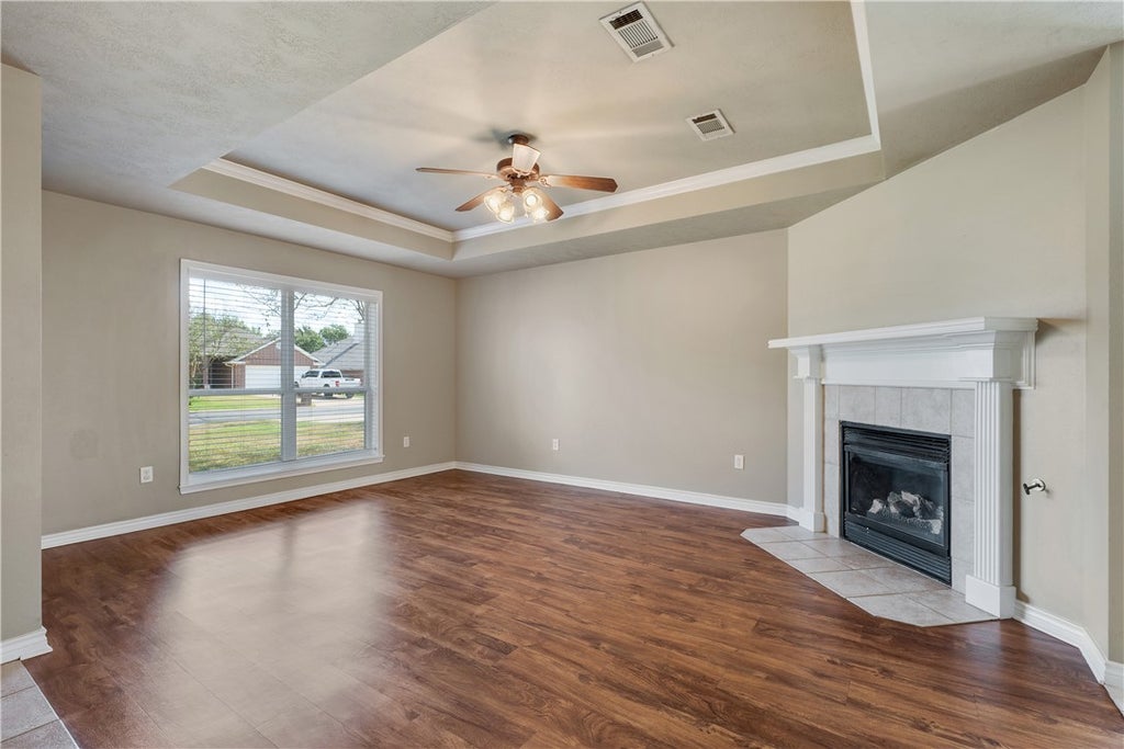 Photo of 3746 Essen Loop, College Station, TX 77845 (MLS # 26011596)
