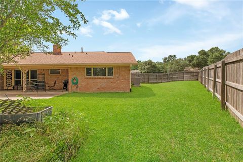 Tiny photo for 2405 Burton Drive, Bryan, TX 77802 (MLS # 26004789)