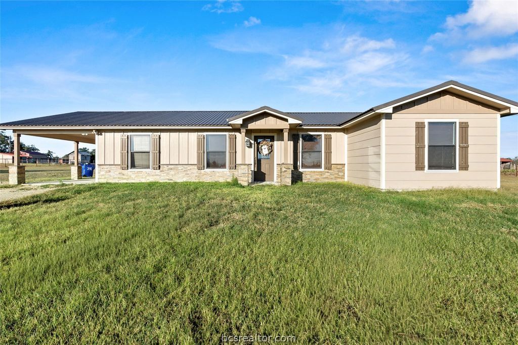 26727 N Hwy 90