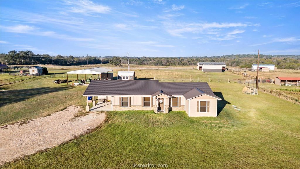 26727 N Hwy 90