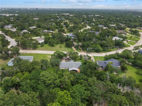 Tiny photo for 303 Brookside Drive E, Bryan, TX 77801 (MLS # 26005621)
