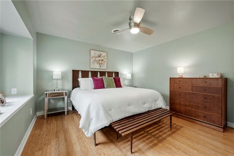 Tiny photo for 303 Brookside Drive E, Bryan, TX 77801 (MLS # 26005621)