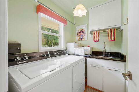 Tiny photo for 303 Brookside Drive E, Bryan, TX 77801 (MLS # 26005621)