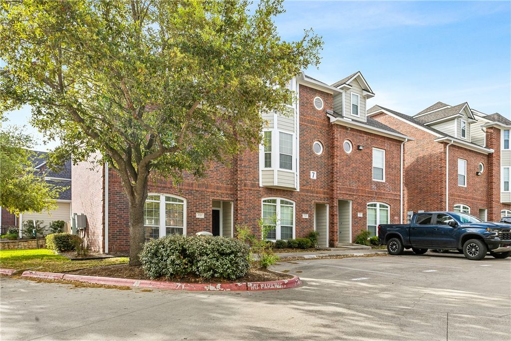 Photo of 305 Holleman Drive E #701, College Station, TX 77840 (MLS # 26003645)
