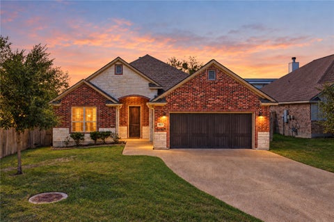 Photo of 4017 Crestmont Drive, College Station, TX 77845 (MLS # 26011818)