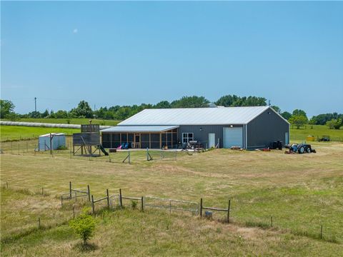 Tiny photo for 4330 Post Oak Point Road, New Ulm, TX 78950 (MLS # 26001744)