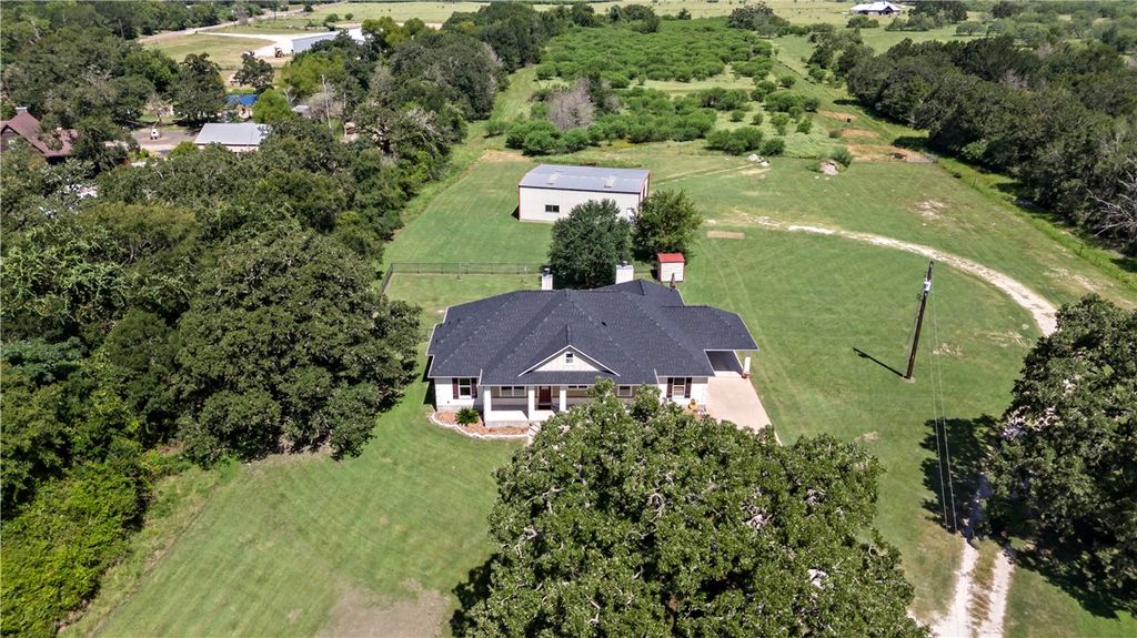 Photo of 6701 Old Reliance Road, Bryan, TX 77808 (MLS # 26000212)