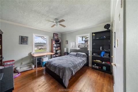 Tiny photo for 7303 Long Point Road, Houston, TX 77055 (MLS # 26011679)