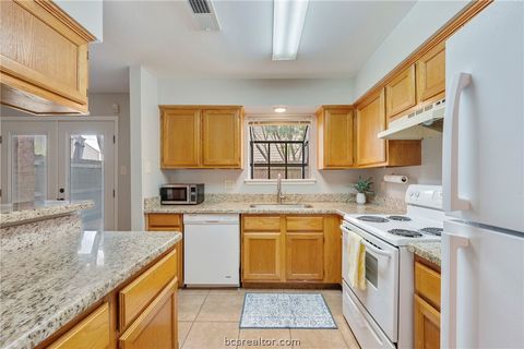 Tiny photo for 1904 Dartmouth St #E-2, College Station, TX 77840 (MLS # 26003614)