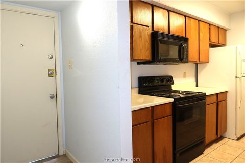 Tiny photo for 1500 Olympia Way #31, College Station, TX 77840 (MLS # 26005336)