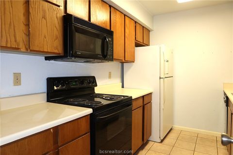 Tiny photo for 1500 Olympia Way #31, College Station, TX 77840 (MLS # 26005336)