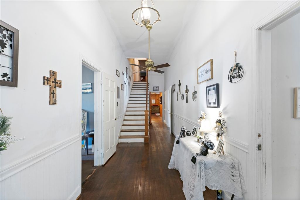 Photo of 1007 S Magnolia Street, Hearne, TX 77859 (MLS # 25010326)