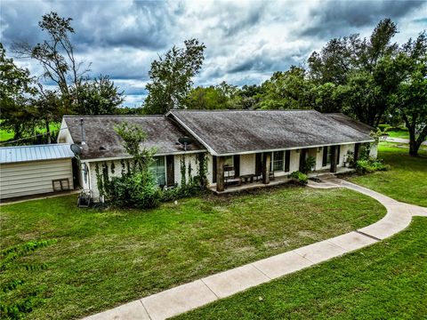 Tiny photo for 1304 E Main Street, Madisonville, TX 77864 (MLS # 26006877)