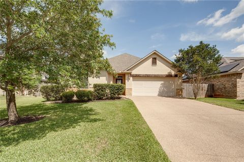Photo of 803 Emerald Dove Avenue, College Station, TX 77845 (MLS # 26005685)