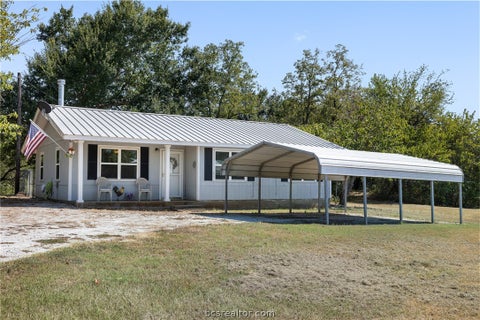 Photo of 9769 FM 2096, Franklin, TX 77856 (MLS # 26010769)