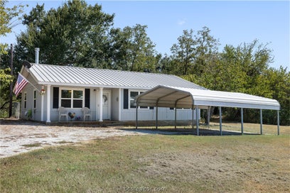 9769 FM 2096 Franklin TX 77856