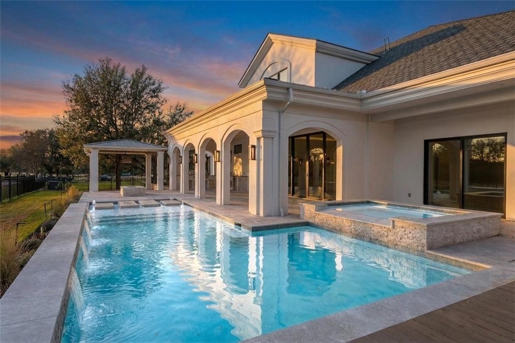 Photo of 4212 Tuscany Court, Bryan, TX 77802 (MLS # 26009261)