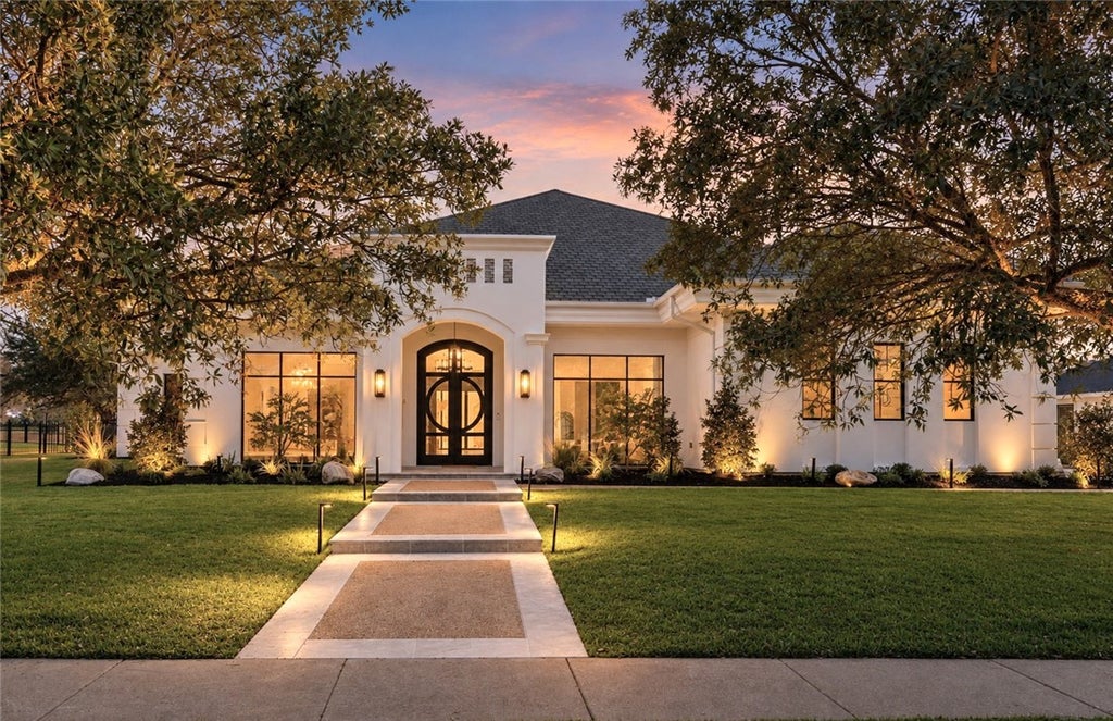 Photo of 4212 Tuscany Court, Bryan, TX 77802 (MLS # 26009261)