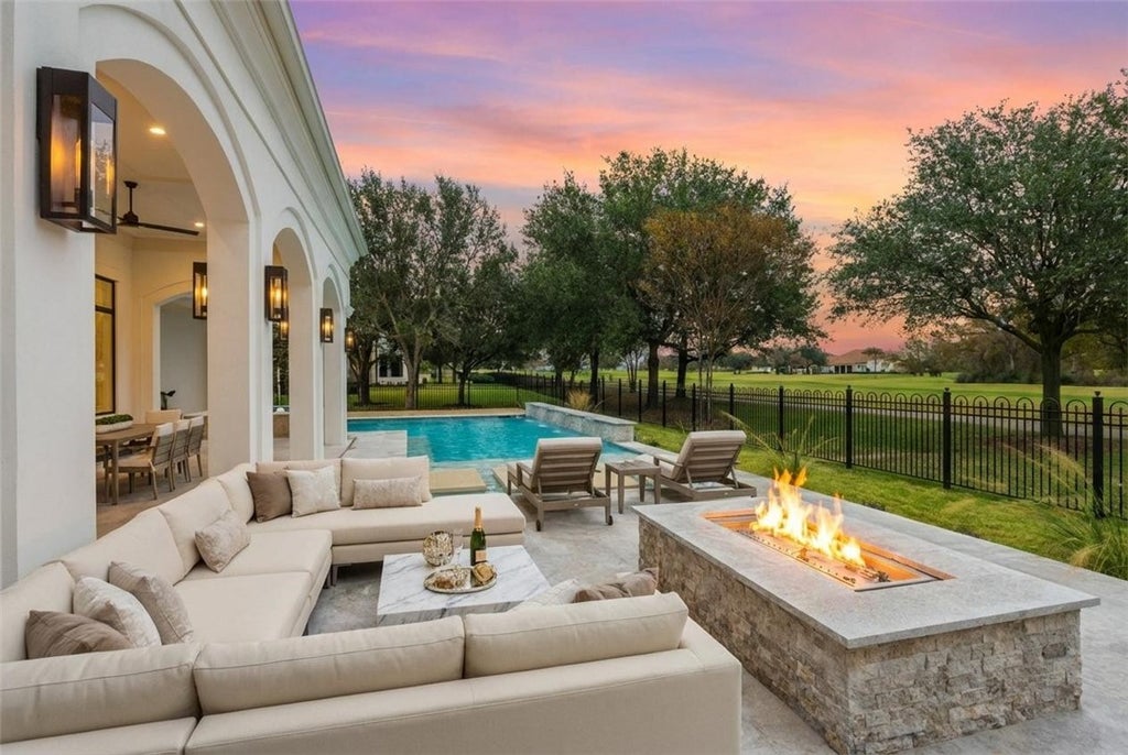 Photo of 4212 Tuscany Court, Bryan, TX 77802 (MLS # 26009261)
